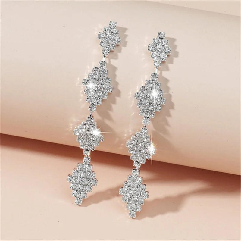 Austrian Crystal Rhinestone Earrings JS-035