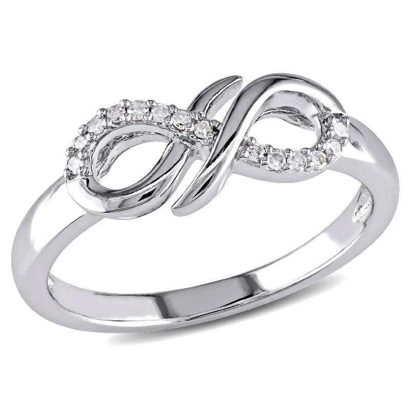 Miadora Diamond Infinity Ring in Sterling Silver