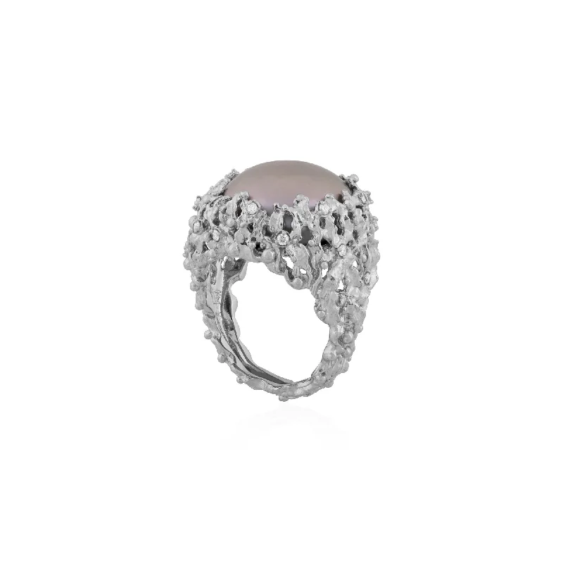 Ocean Ring with Pearl and Diamonds - Silver