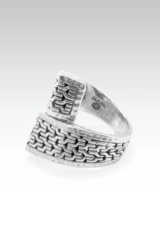 Endless Hope Ring™ in Chainlink