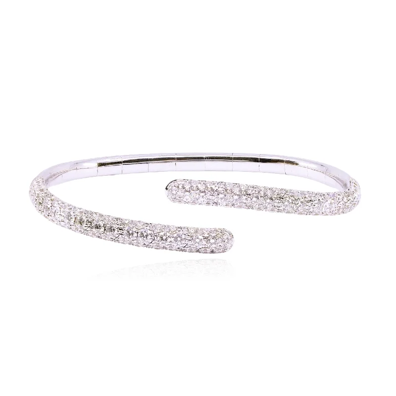 18K WHITE GOLD DIAMOND PAVE BYPASS BANGLE BRACELET - 5.55CTW