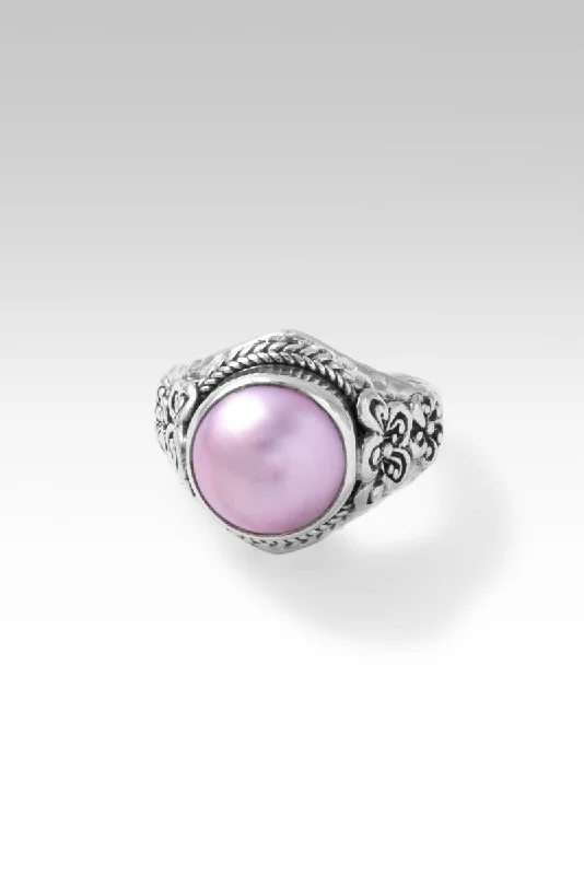 Garden Grace Ring™ in Pink Mabe Pearl