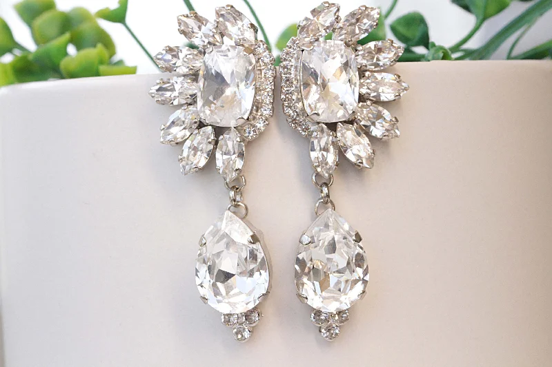 CRYSTAL CHANDELIER EARRINGS