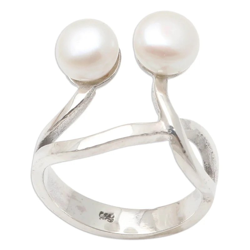 Novica Handmade Eye See You Cultured Pearl Cocktail Ring