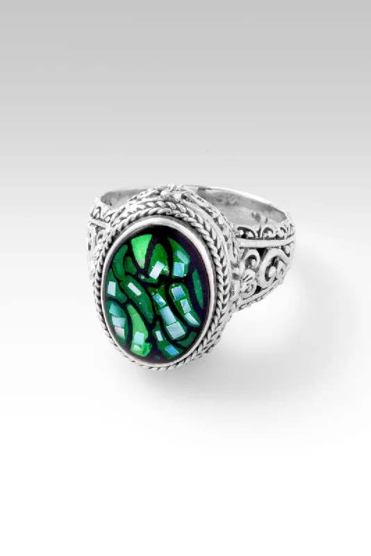 Everlasting Presence Ring™ in Green Leaf Mother of Pearl Mosaic