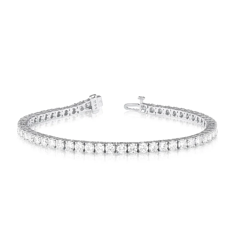 8 Ctw Lab Grown Diamond Tennis Bracelet in 14 Karat White Gold