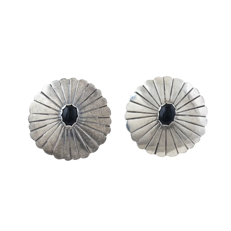 Onyx Scalloped Navajo Earrings