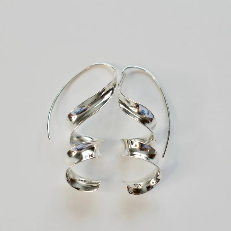 Anticlastic 925 Sterling Silver Earrings